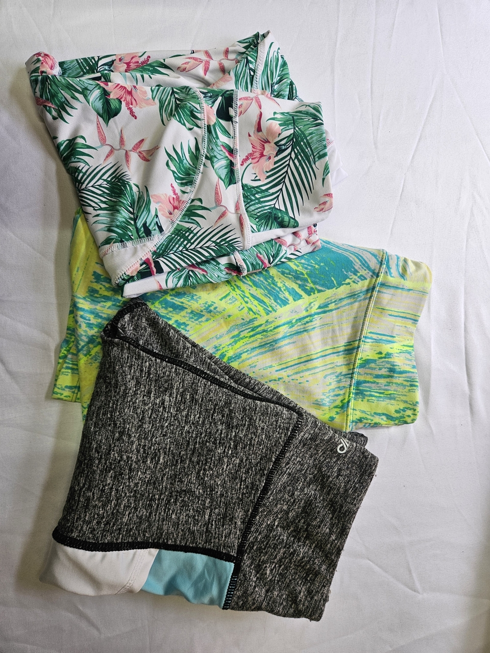Women’s Printed Activewear Pants - Green Floral & Gray Set